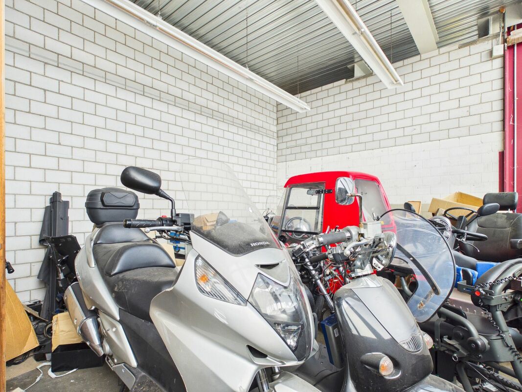 Officina di 350m²
