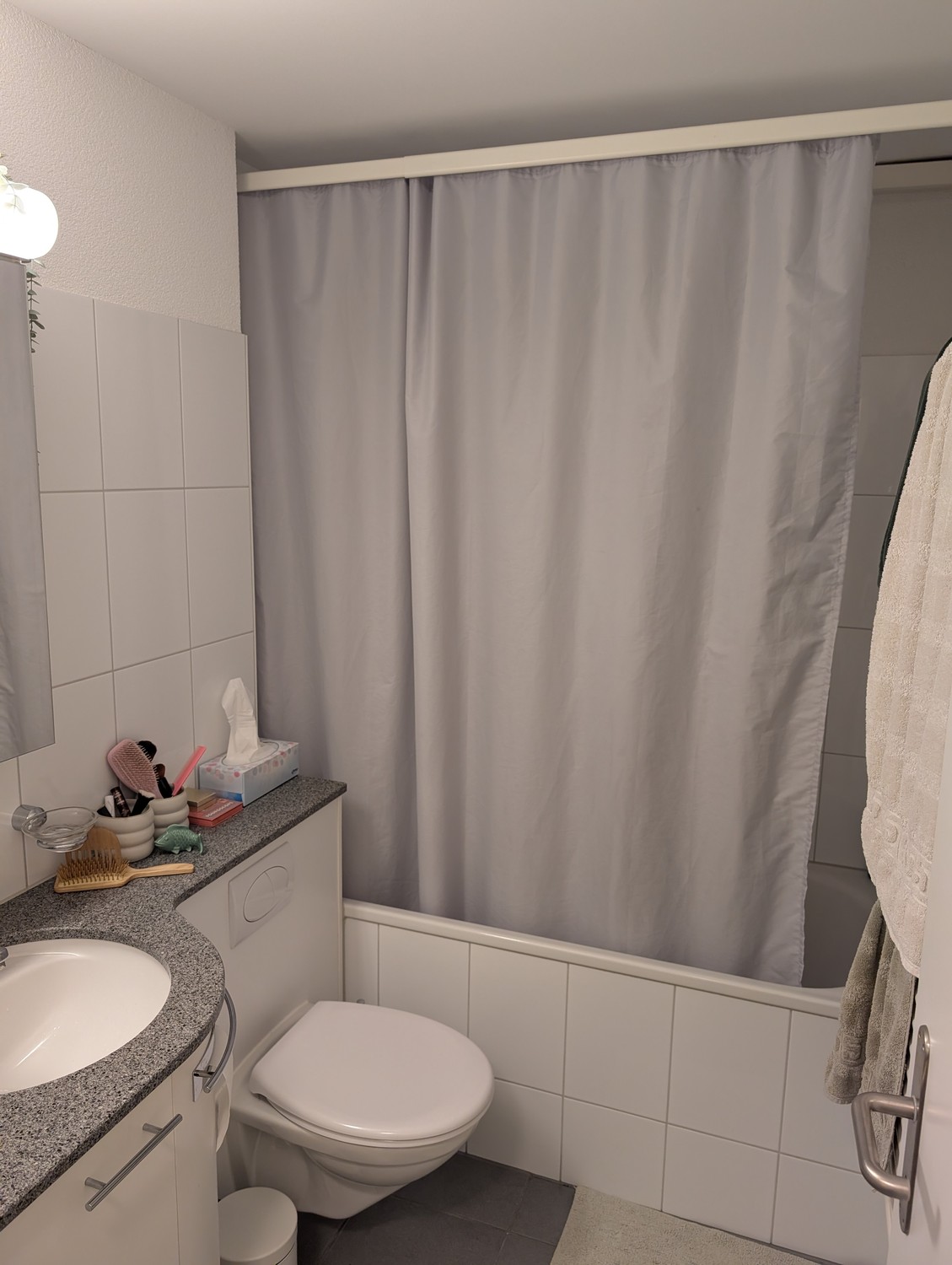 Room in a shared flat, foto 3 di 5