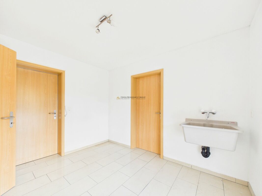 Casa singola di 5 locali, foto 3 di 10