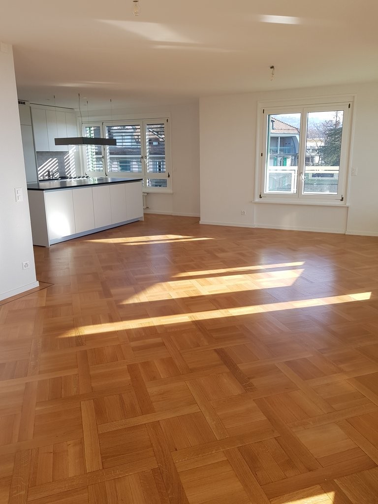 Appartamento di 5 locali, foto 2 di 10