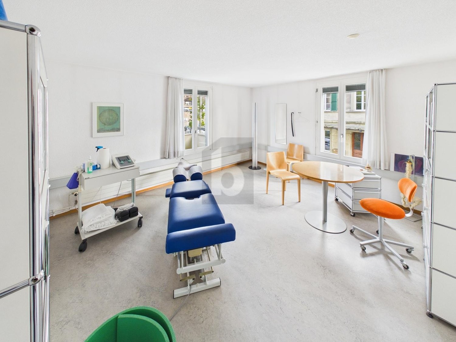 studio di 140m², foto 4 di 4