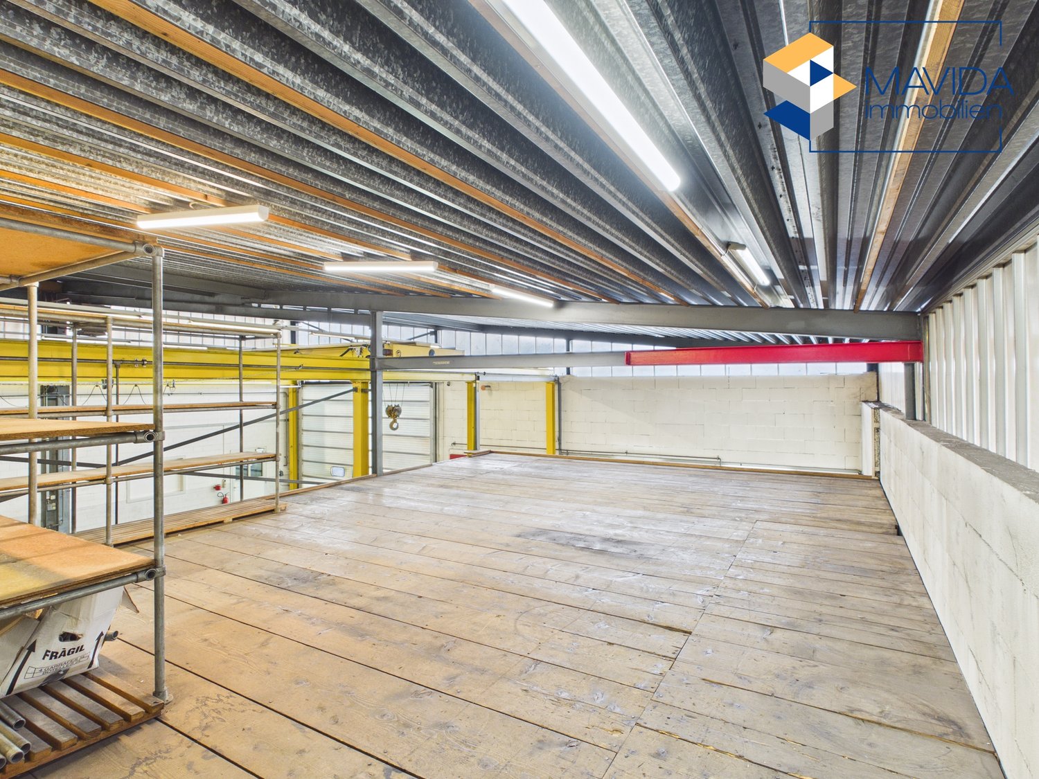287m² workshop