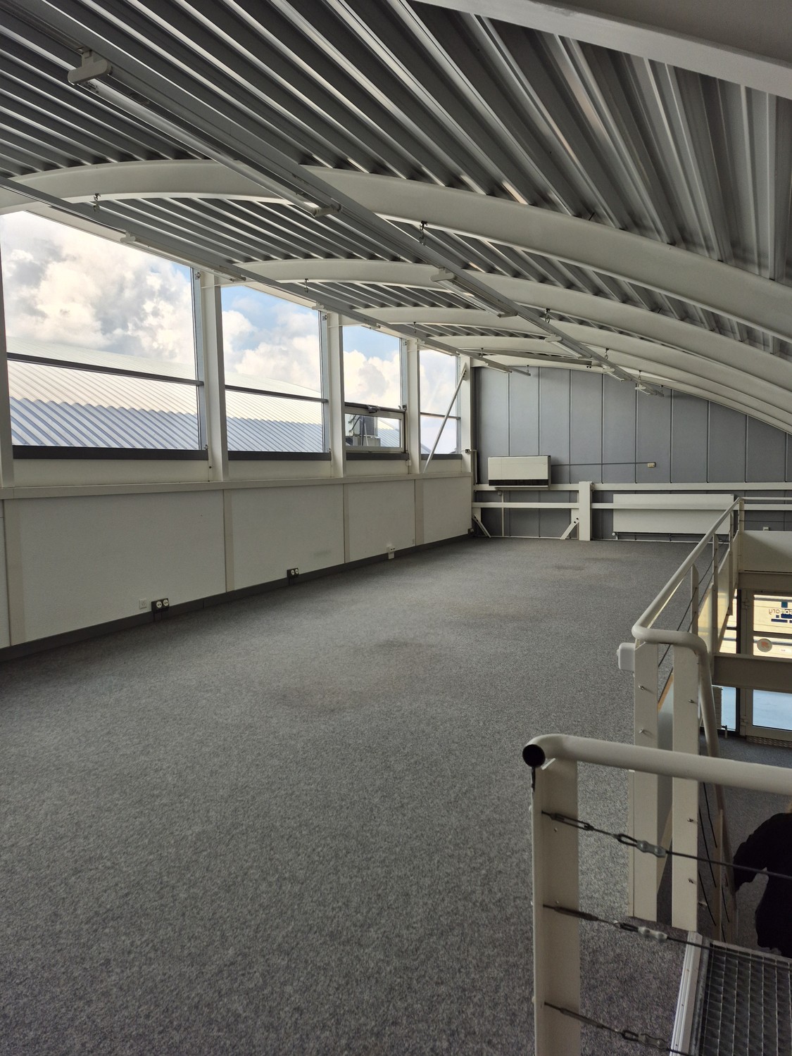 376m² Büro