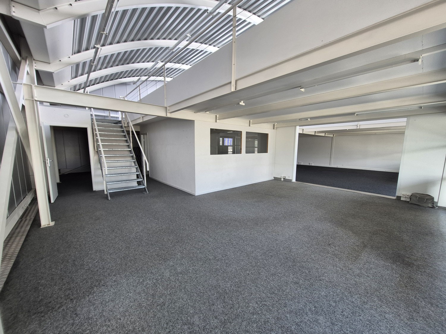 376m² Büro