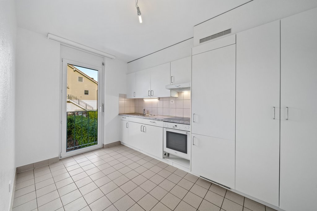 6 rooms apartment
