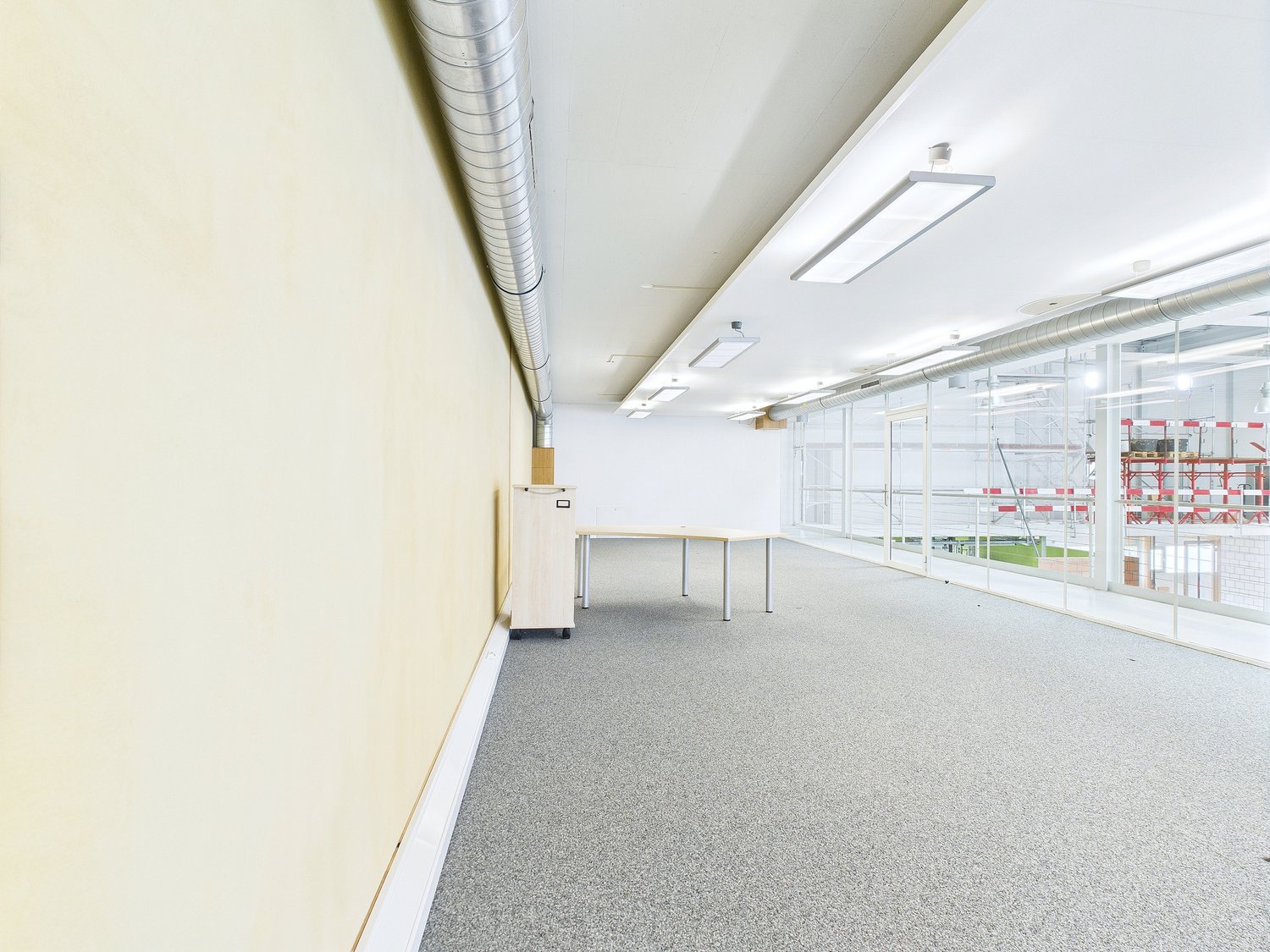 144m² oggetto industriale