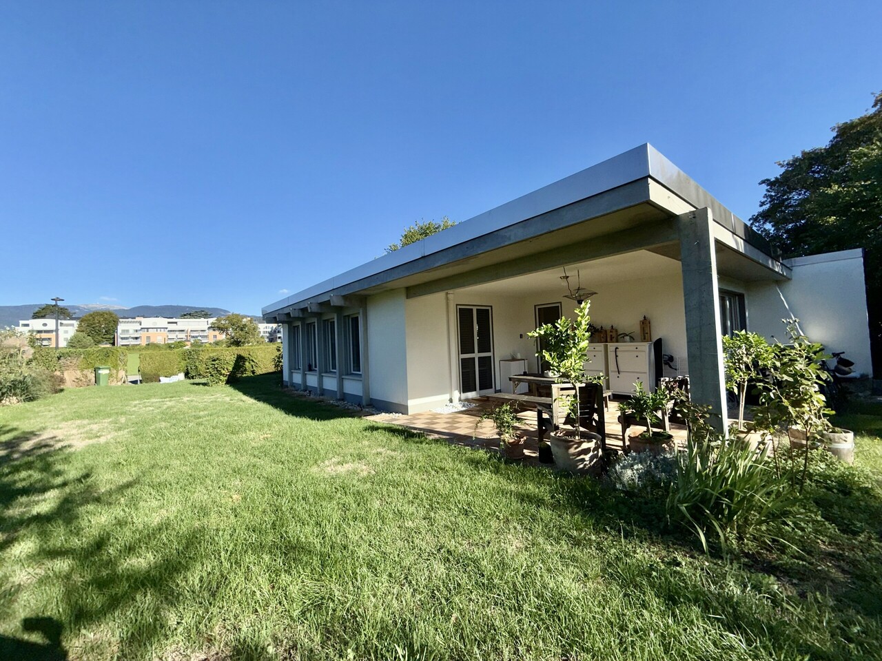 villa di 8 locali