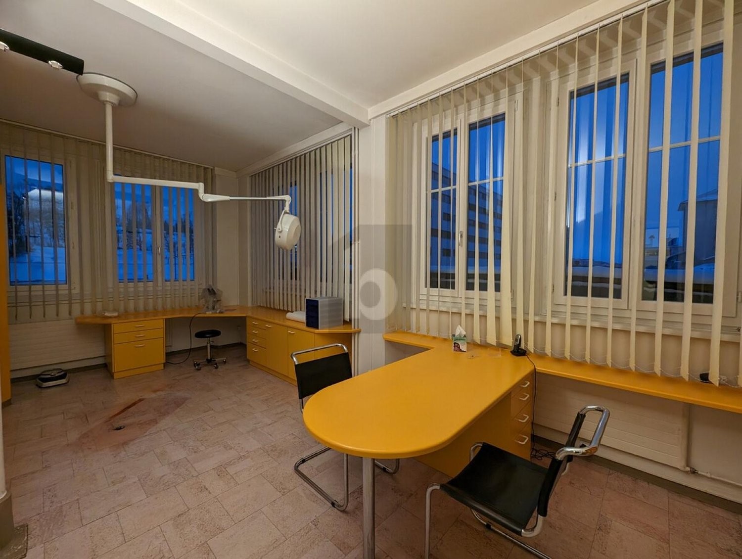145m² ufficio