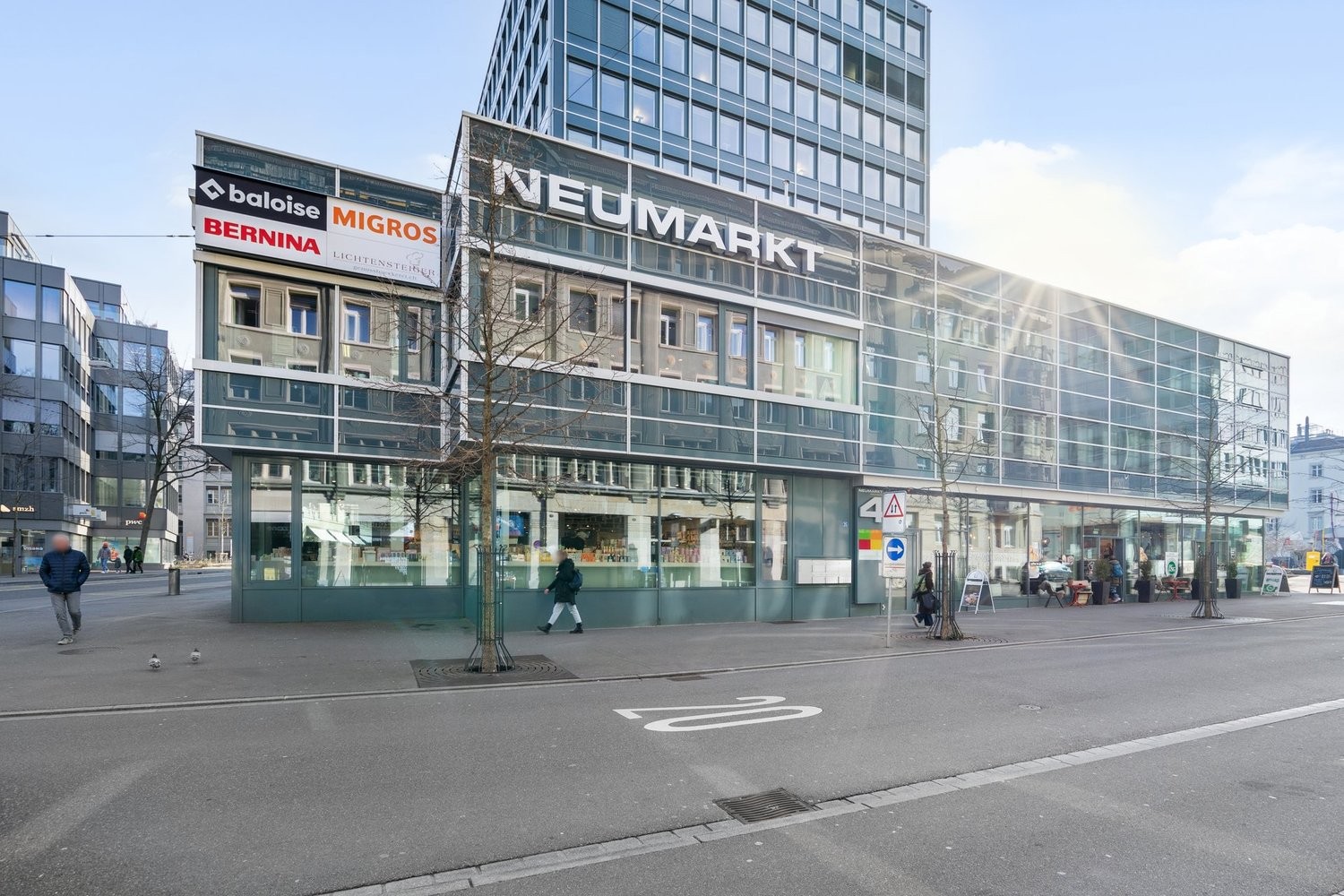 negozio di 103m²