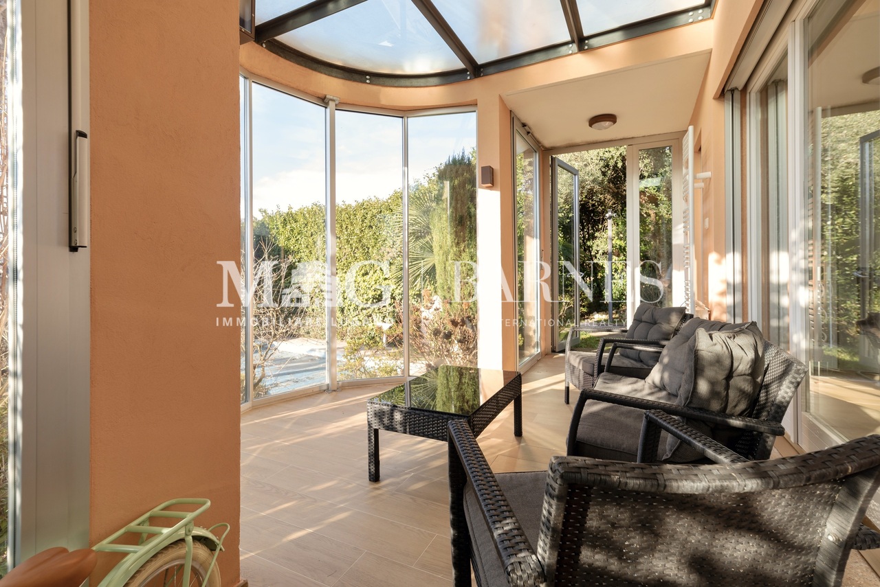 Villa con piscina e vista lago 5 ½ locali