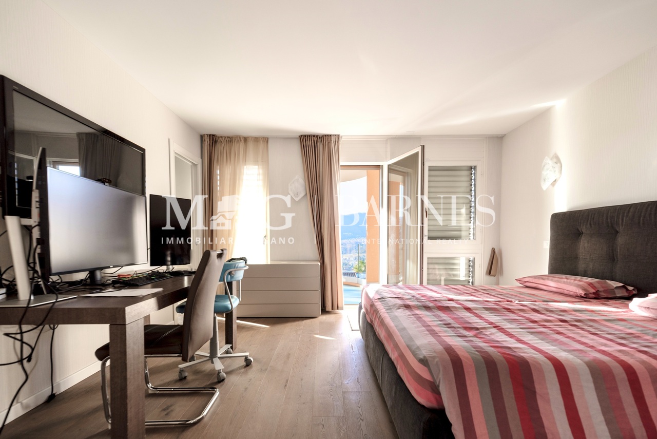 Villa con piscina e vista lago 5 ½ locali