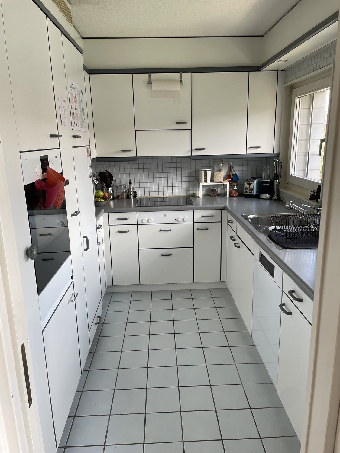 Appartamento arredato di 3 ½ locali, foto 3 di 9