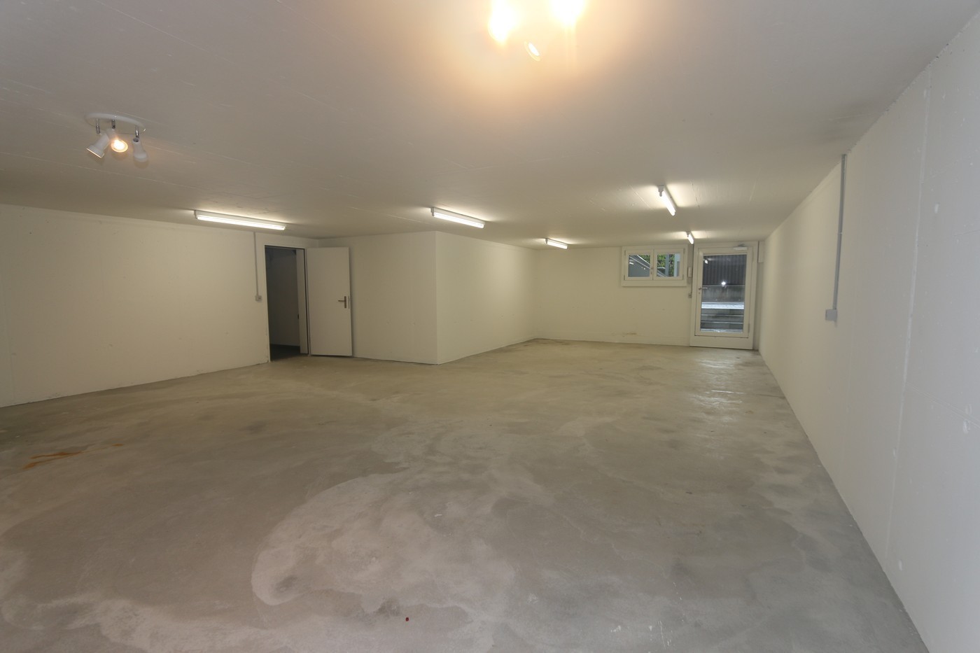 76m² pièce de loisirs