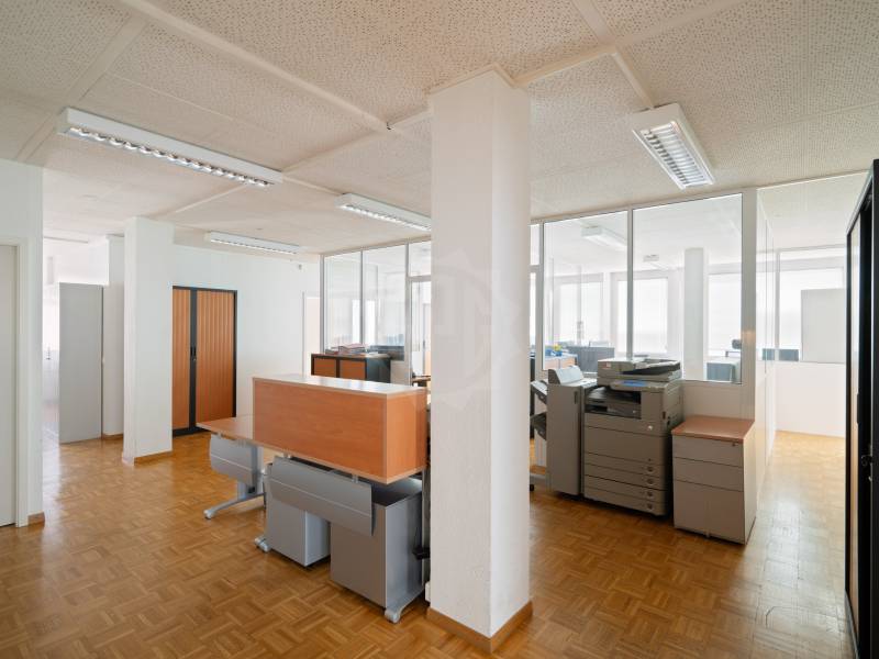 186m² ufficio, foto 5 di 10