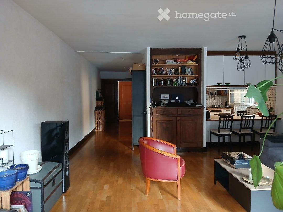 6 rooms apartment
