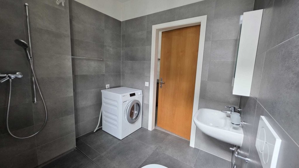 2 rooms apartment, foto 4 di 7