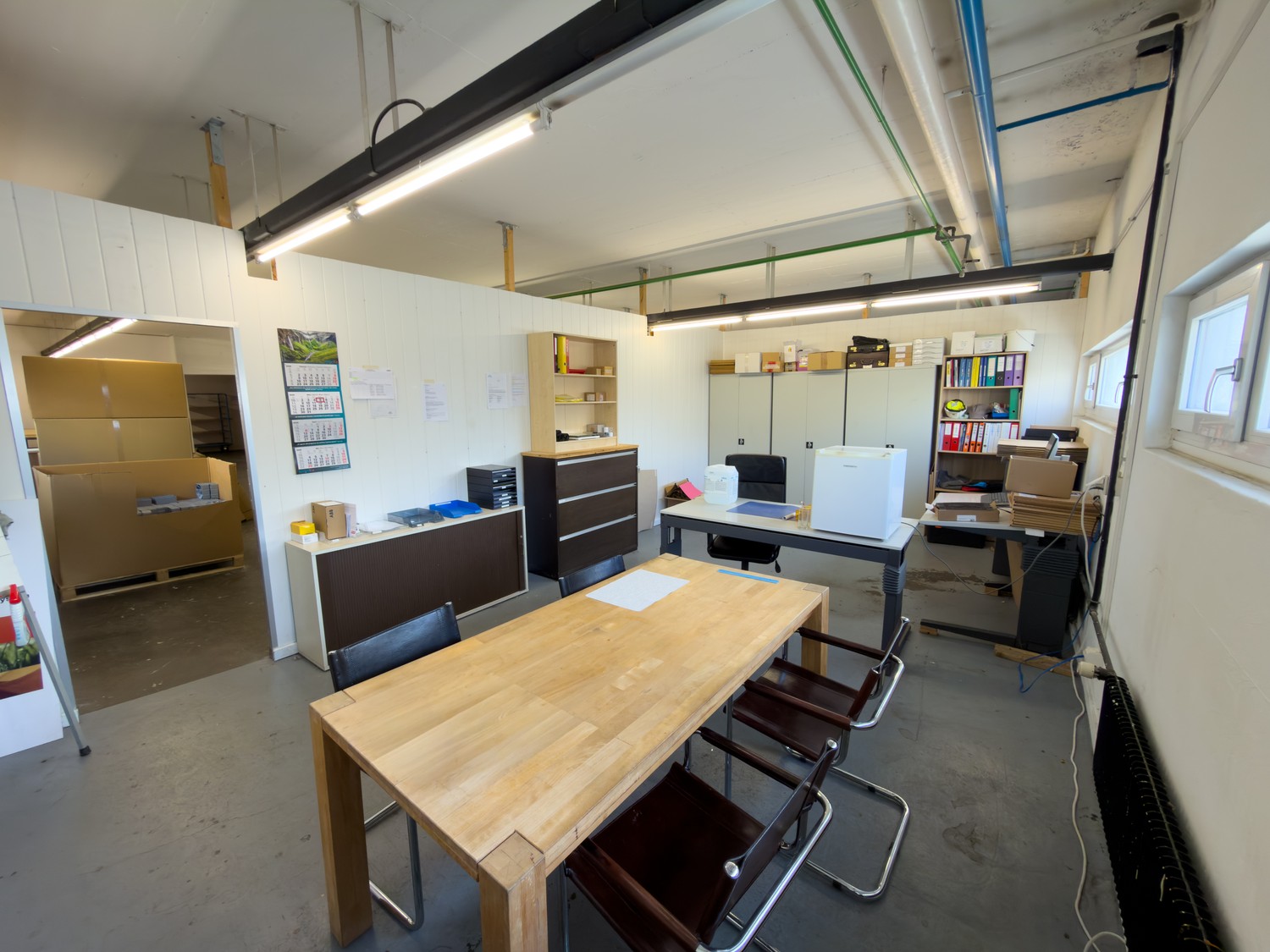255m² commercial