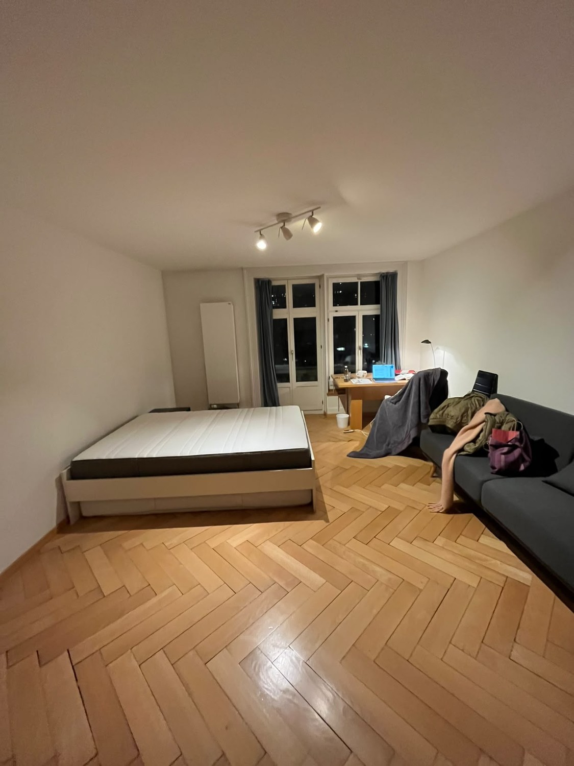 Stanza in un appartamento condiviso, foto 1 di 6