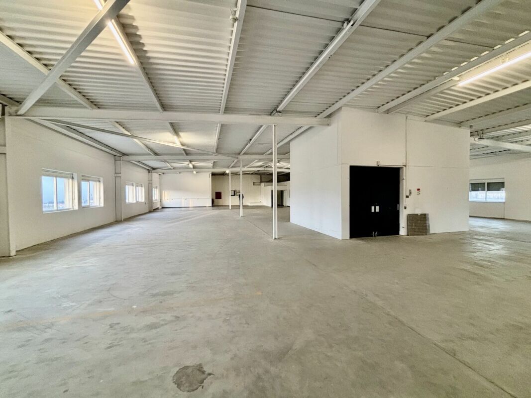 625m² ufficio