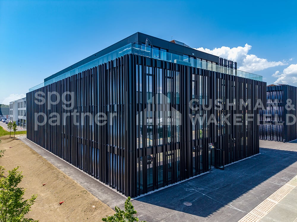 3155m² commerciale