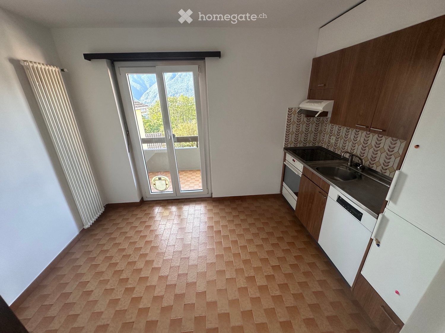 5 rooms apartment, foto 1 di 5