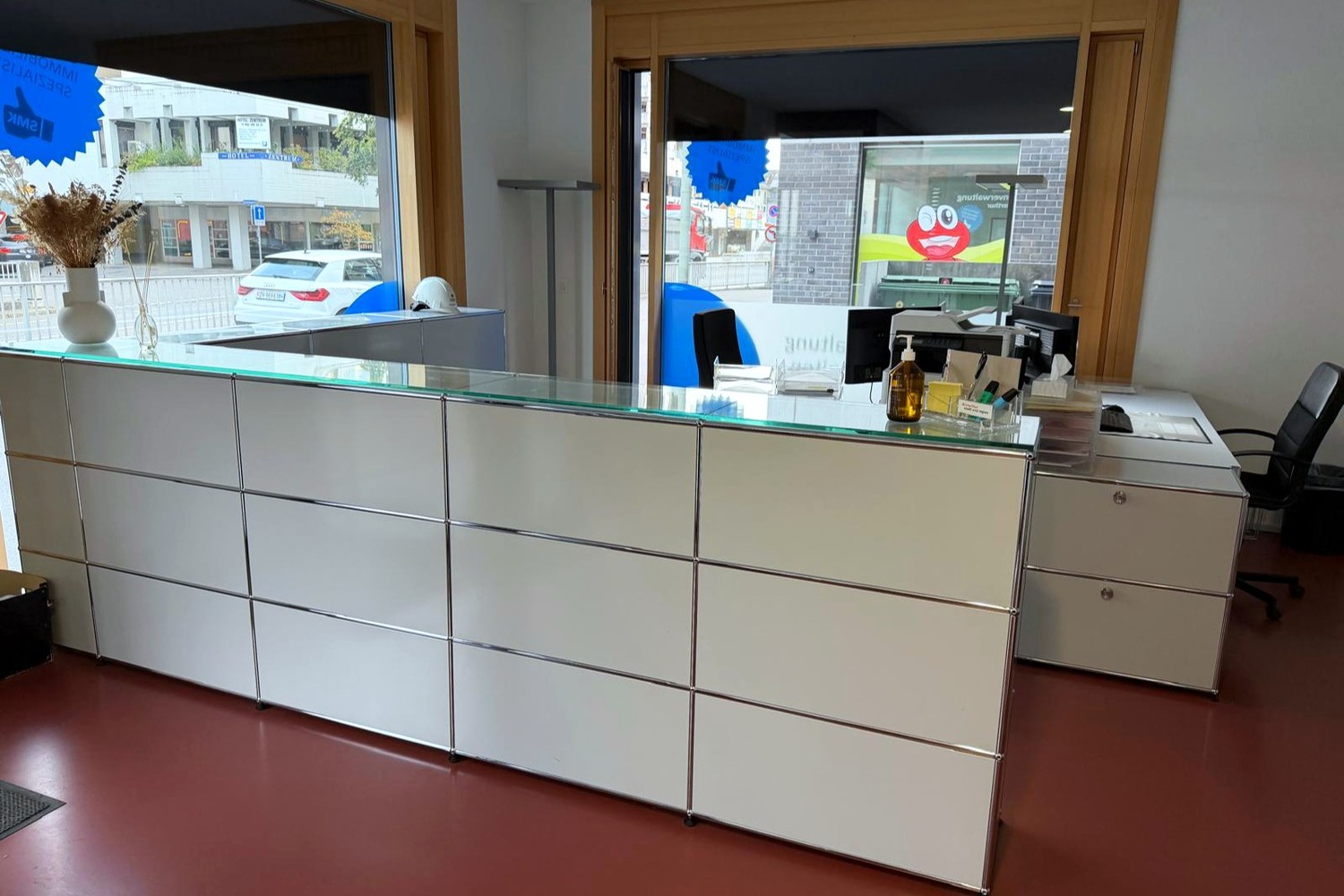 412-585m² ufficio