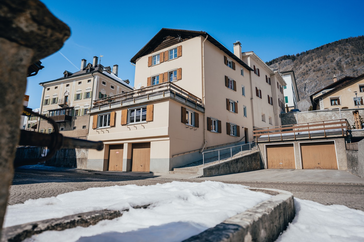 Appartamento di 5 locali, foto 2 di 9