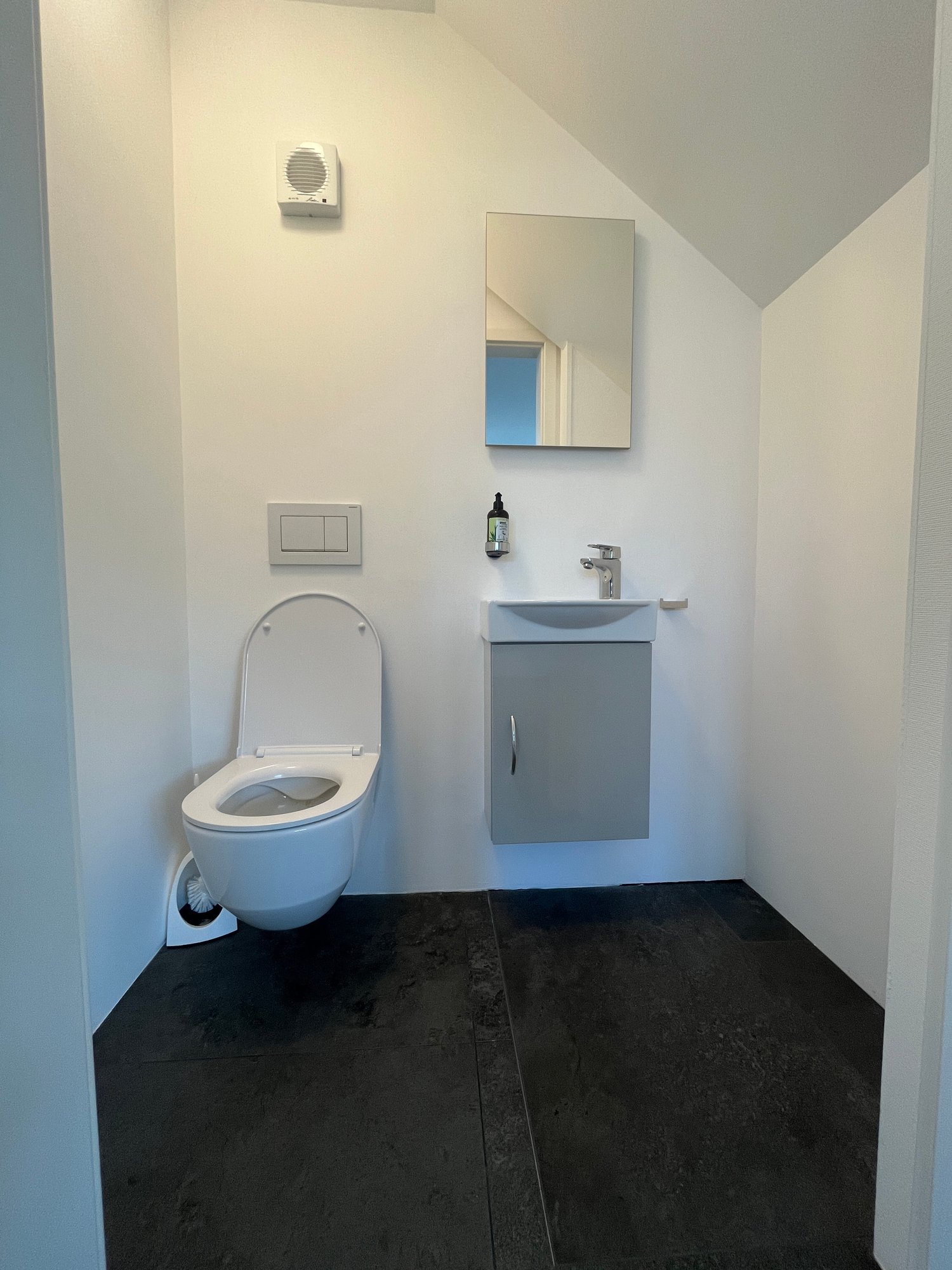 170m² commerciale