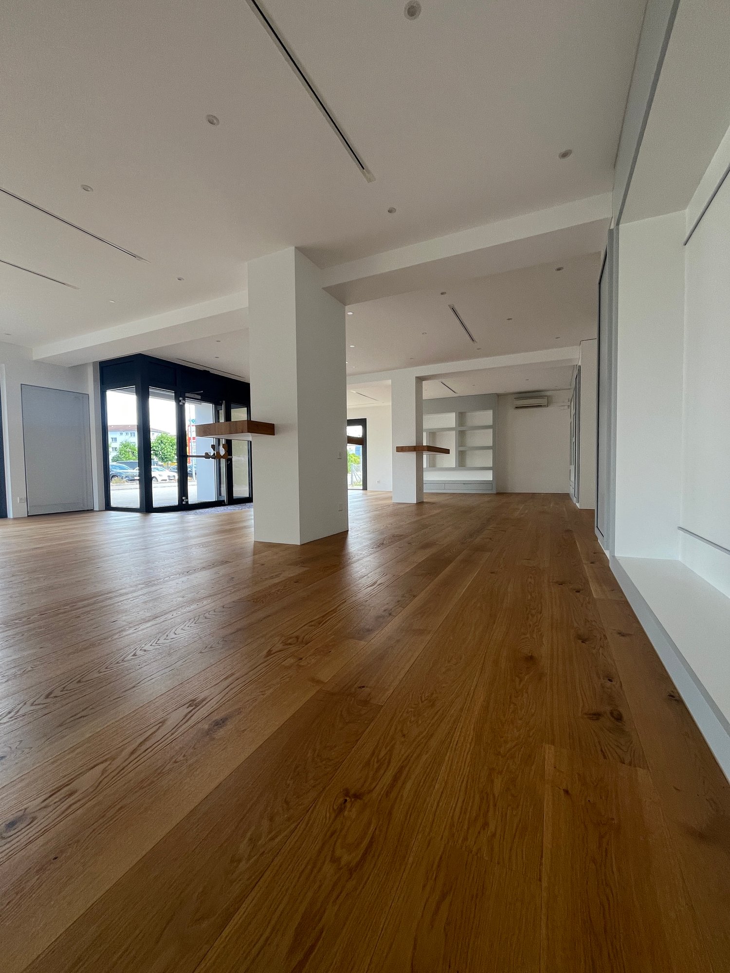 170m² commerciale