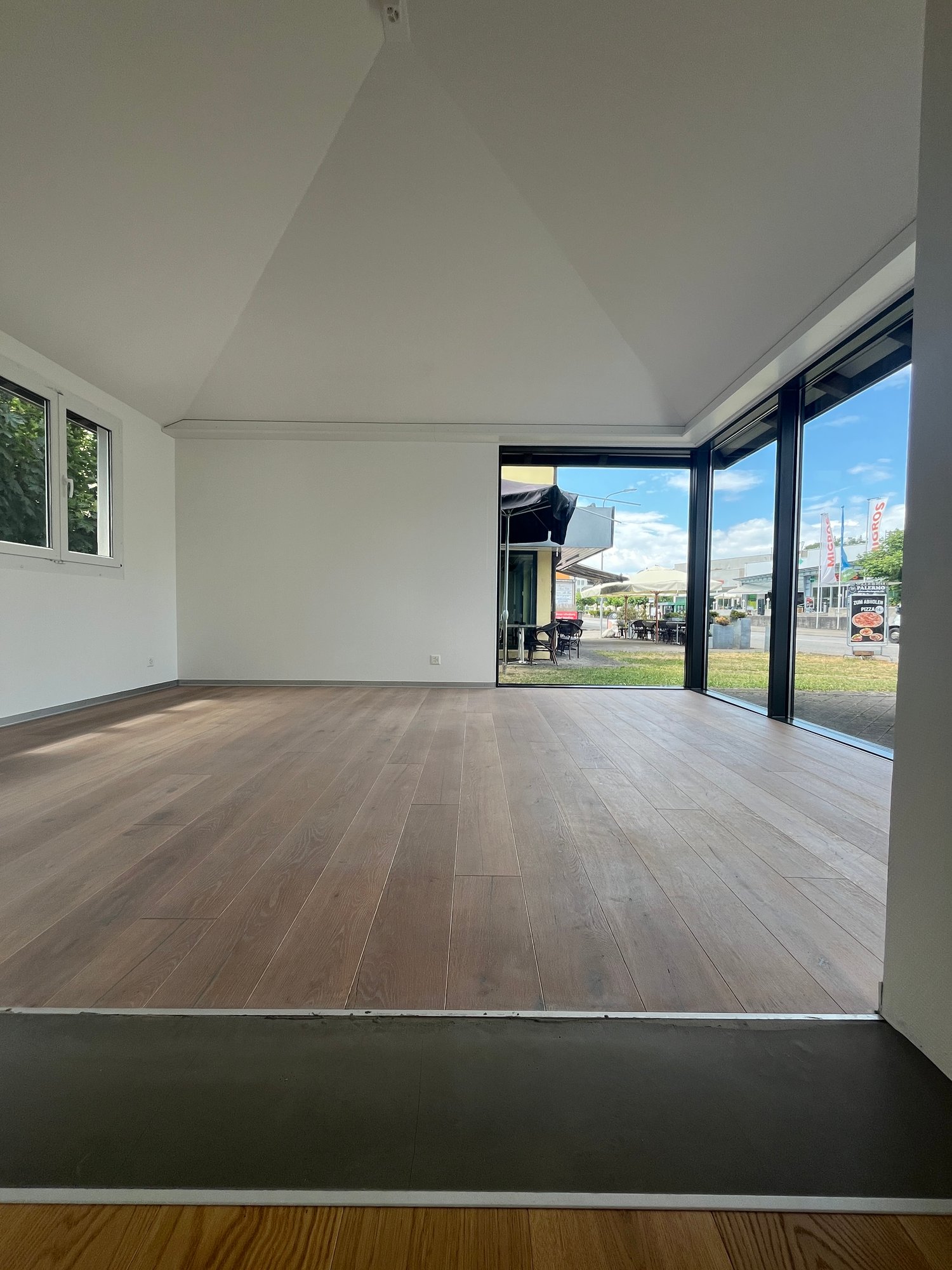170m² commerciale