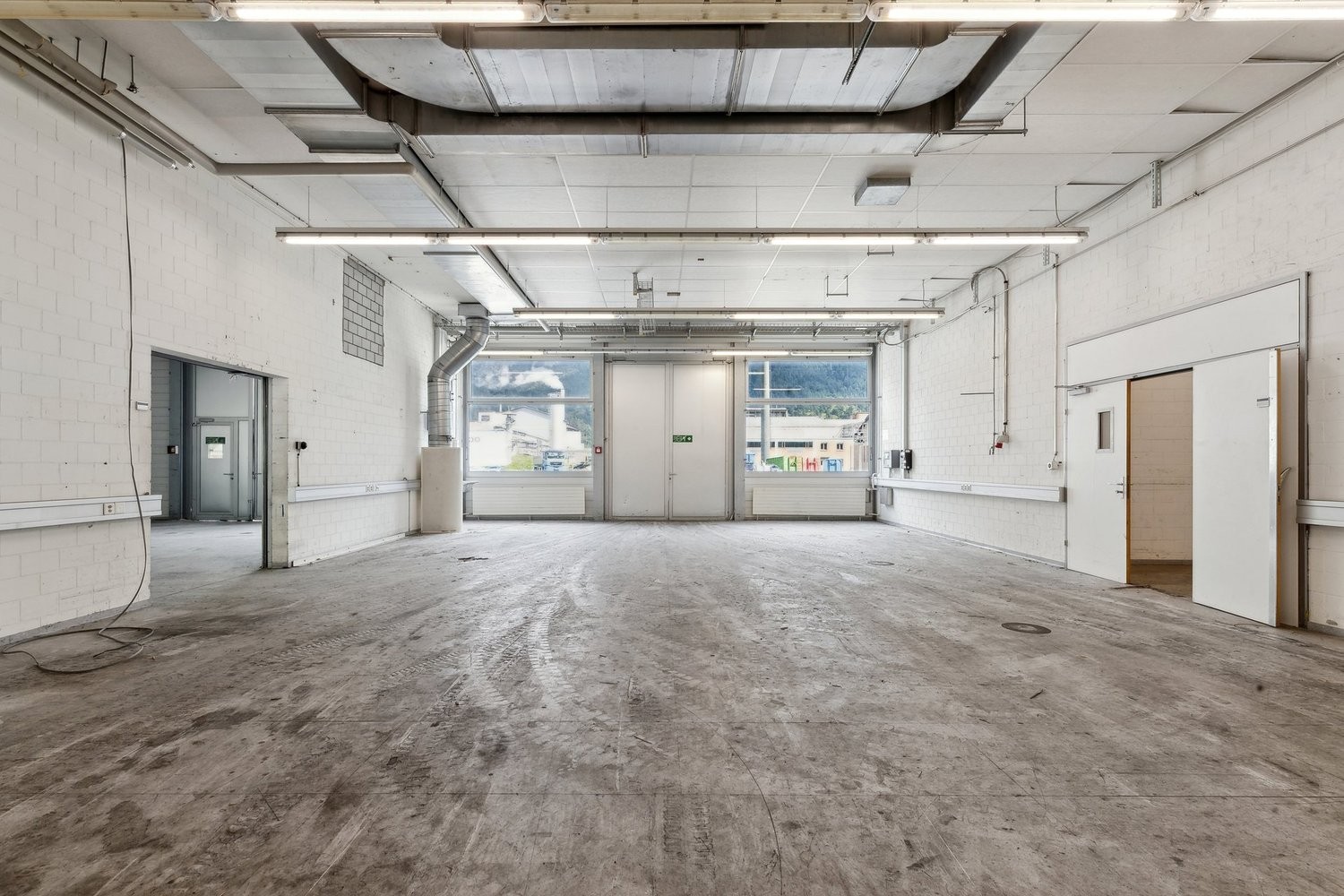 1217m² deposito