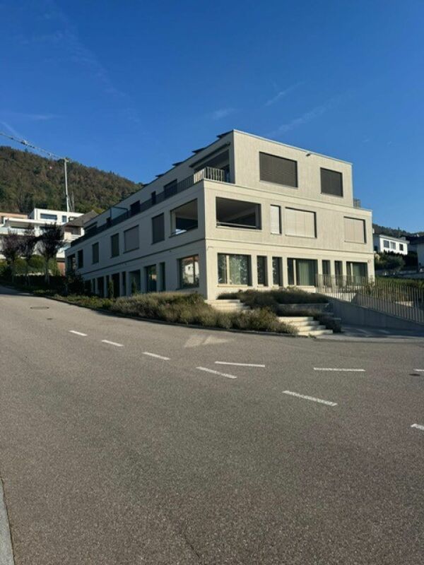 Appartamento mansardato di 4 ½ locali, foto 1 di 7