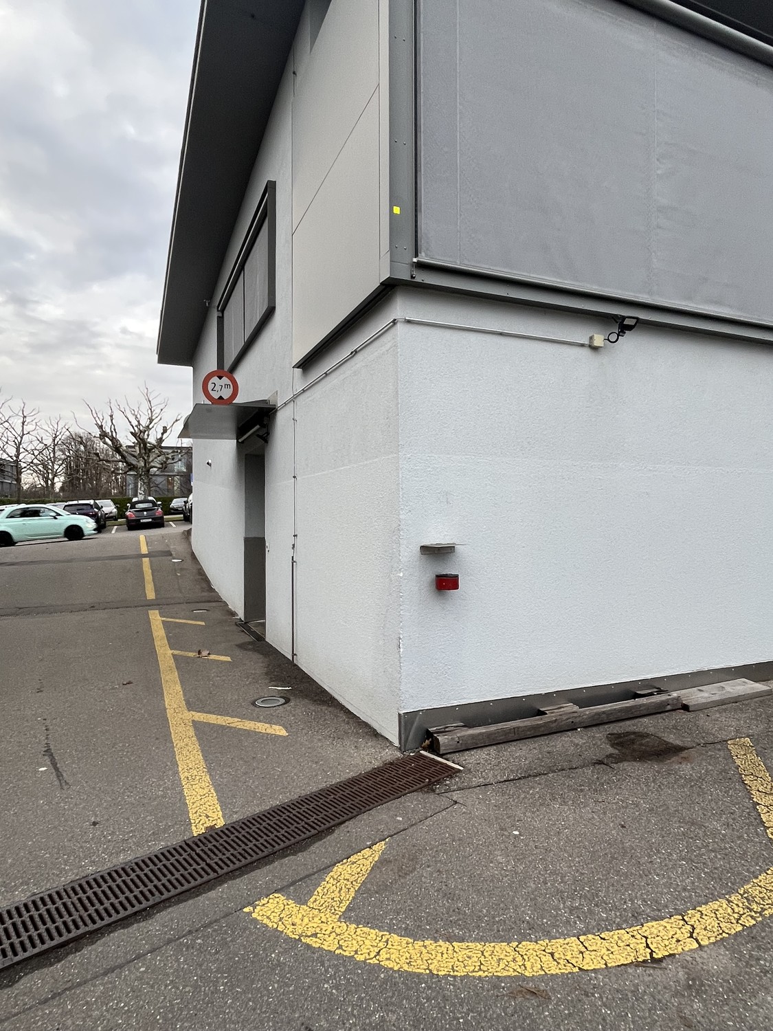 336m² negozio