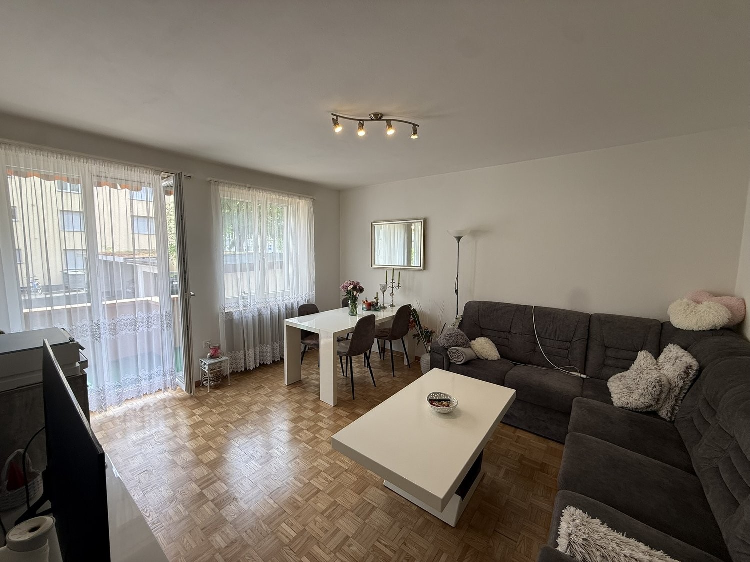 Appartamento di 2 ½ locali, foto 1 di 7
