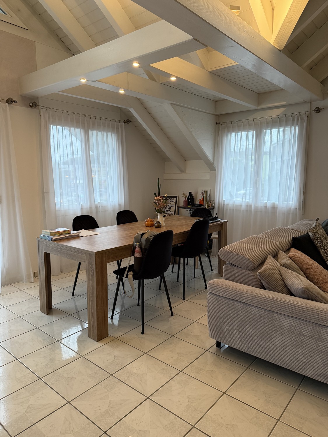 Appartamento di 3 ½ locali, foto 2 di 7