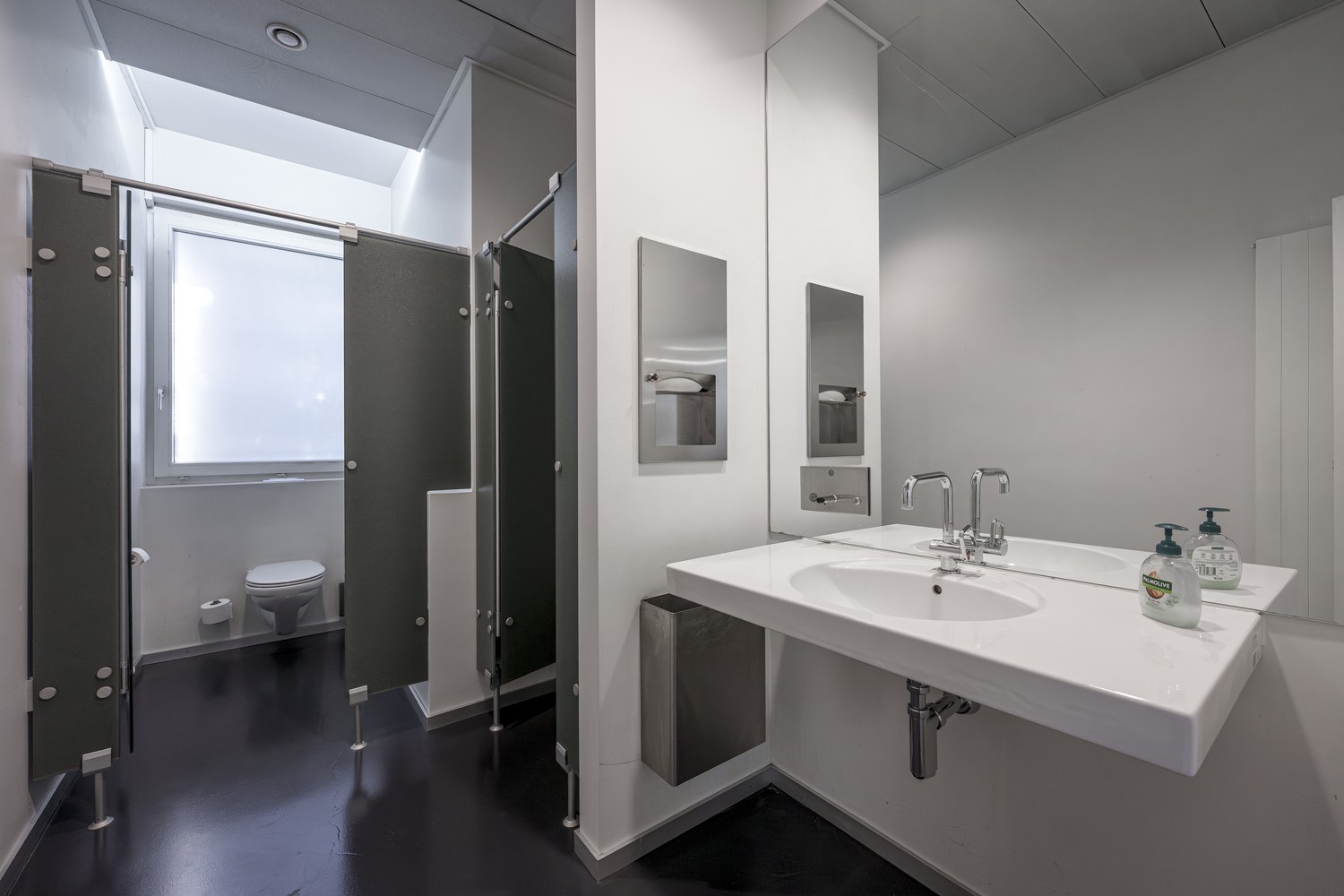 863m² ufficio