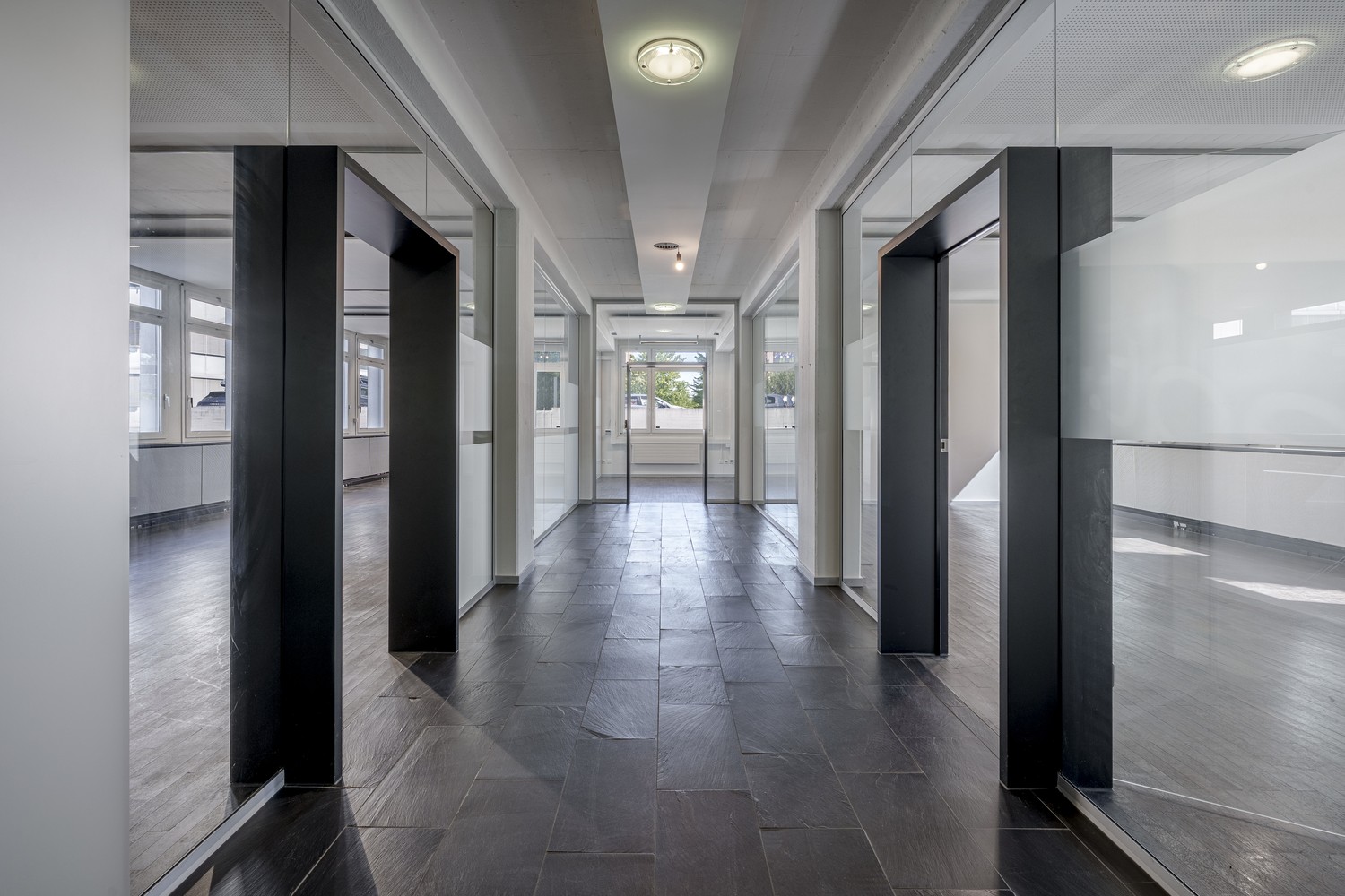 863m² ufficio