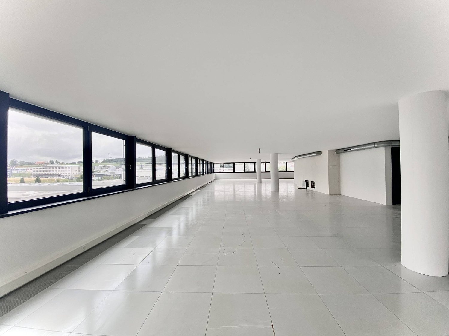 303m² Gewerbe