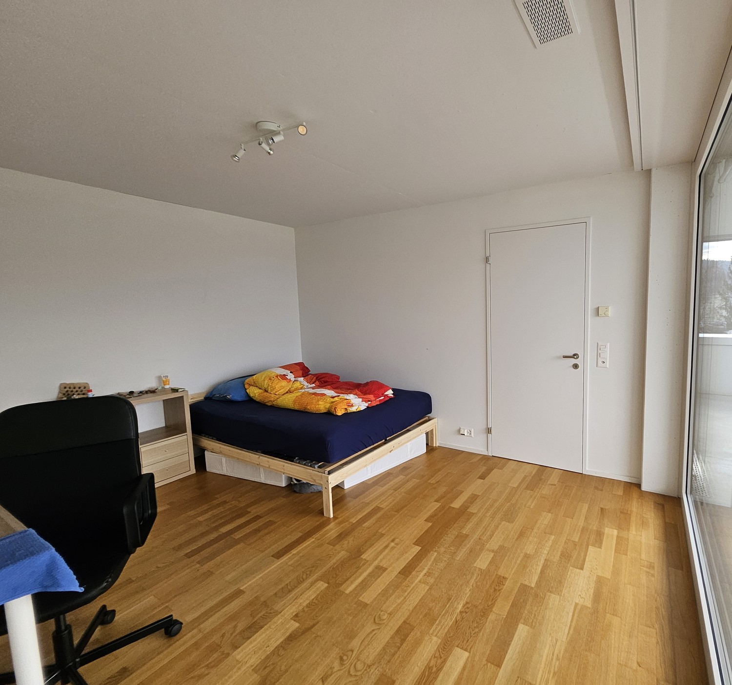 Camera in un appartamento condiviso