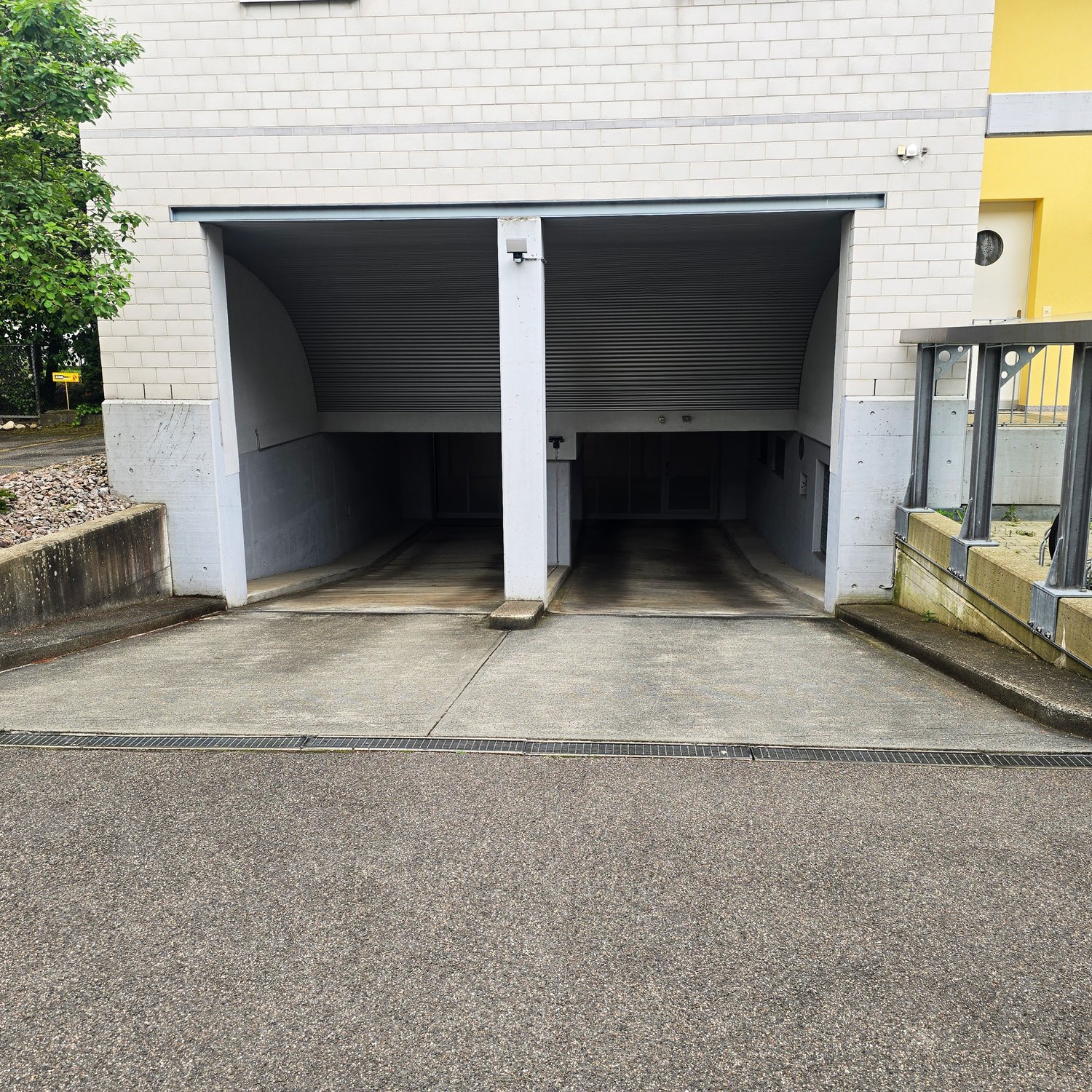 Open slot