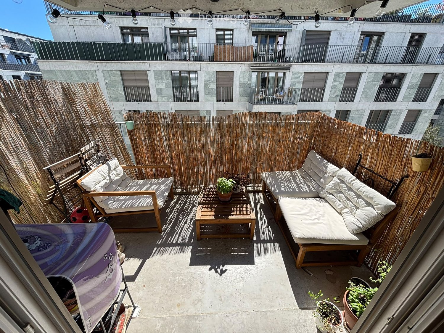 5 rooms apartment