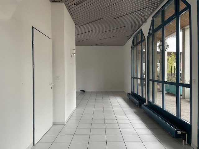 negozio di 52m²