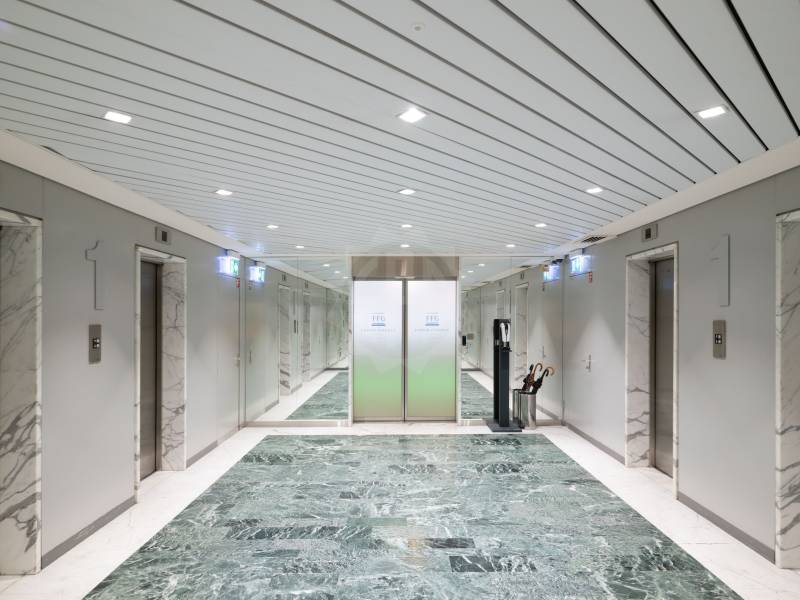 150m² ufficio, foto 1 di 10