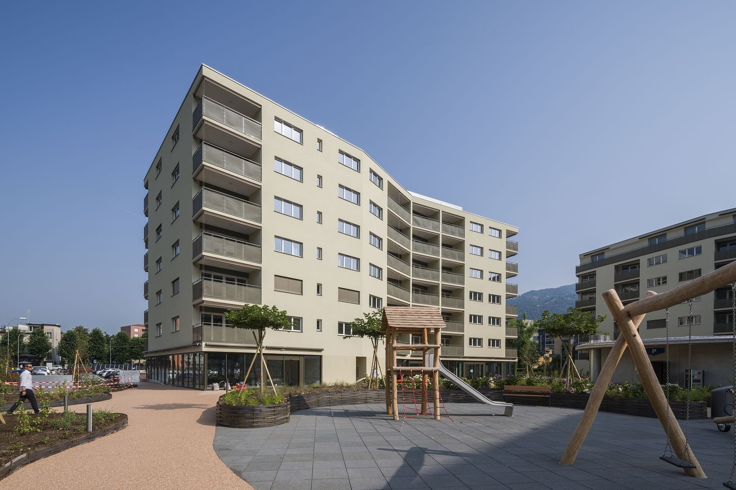 219m² office, foto 2 di 2