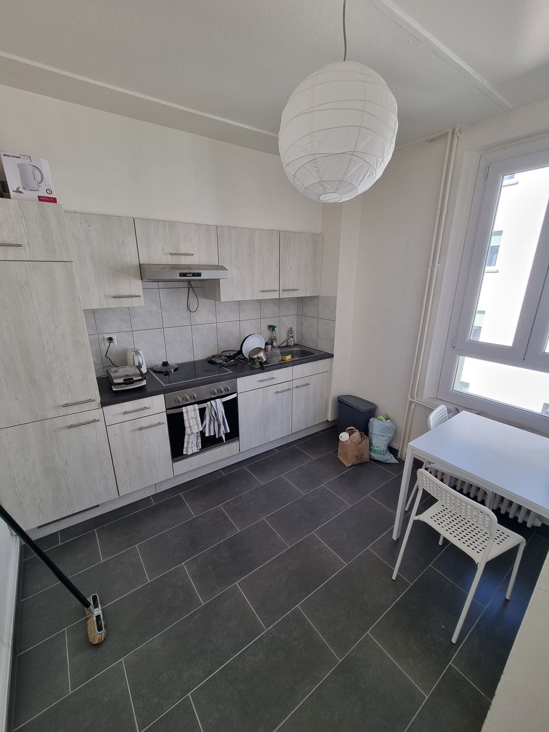 Appartamento di 2 ½ locali, foto 2 di 3