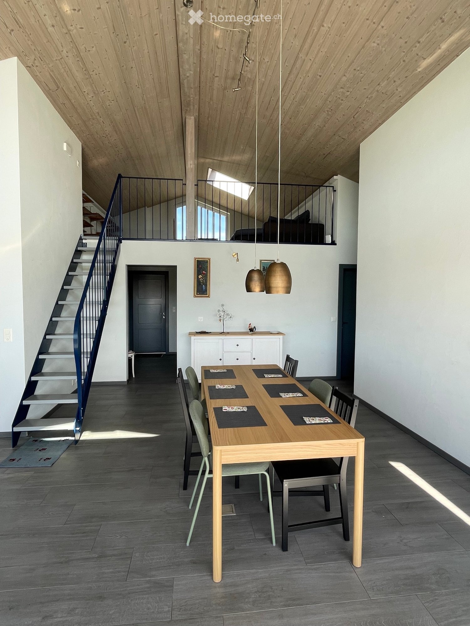 Appartamento con 5 locali, foto 2 di 5