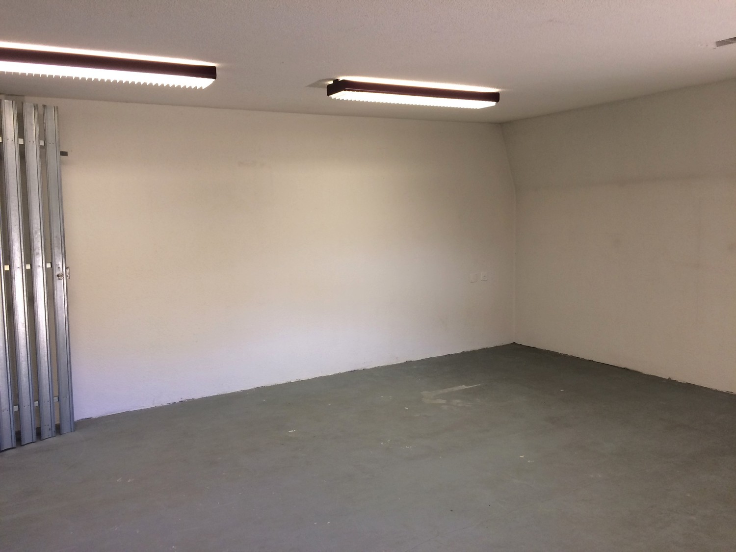 25m² commerciale