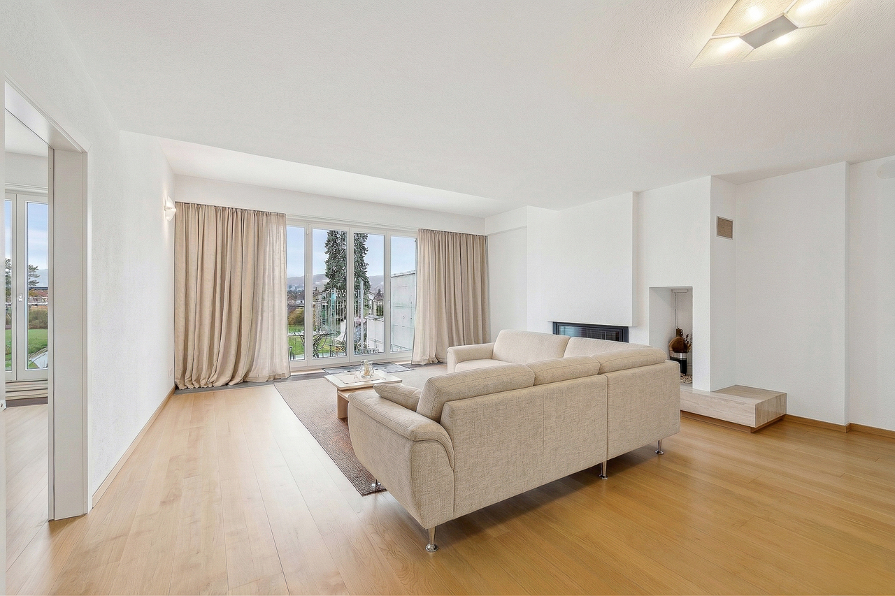 casa duplex di 6 locali, foto 1 di 10
