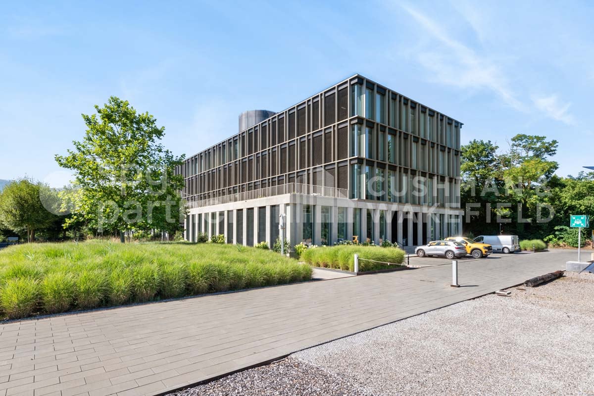 2000m² ufficio, foto 1 di 7