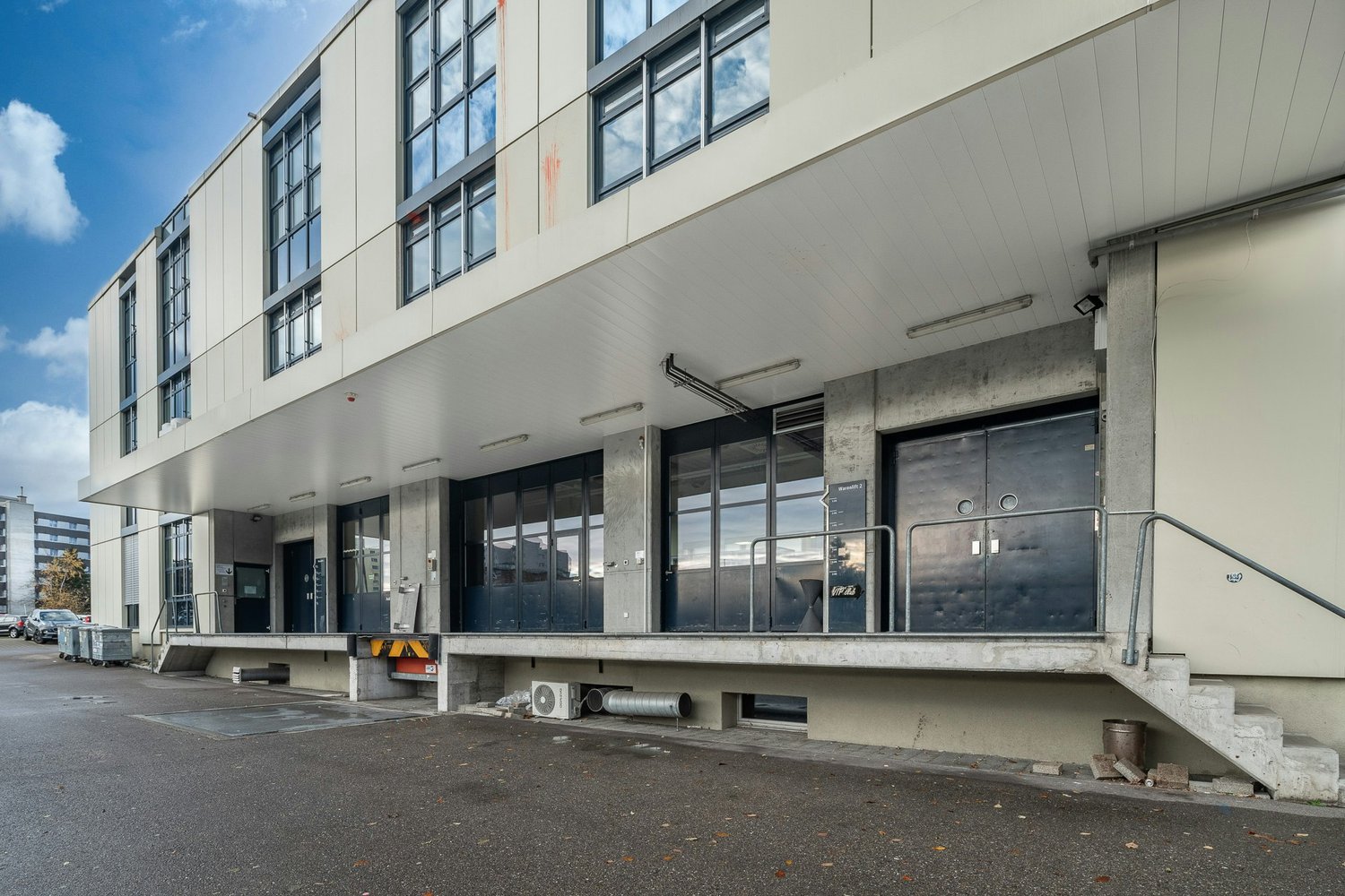 Locale di magazzino di 1158m²
